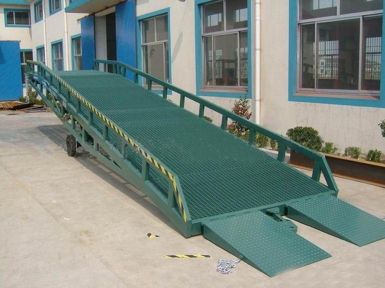 嘉峪关登车桥厂家